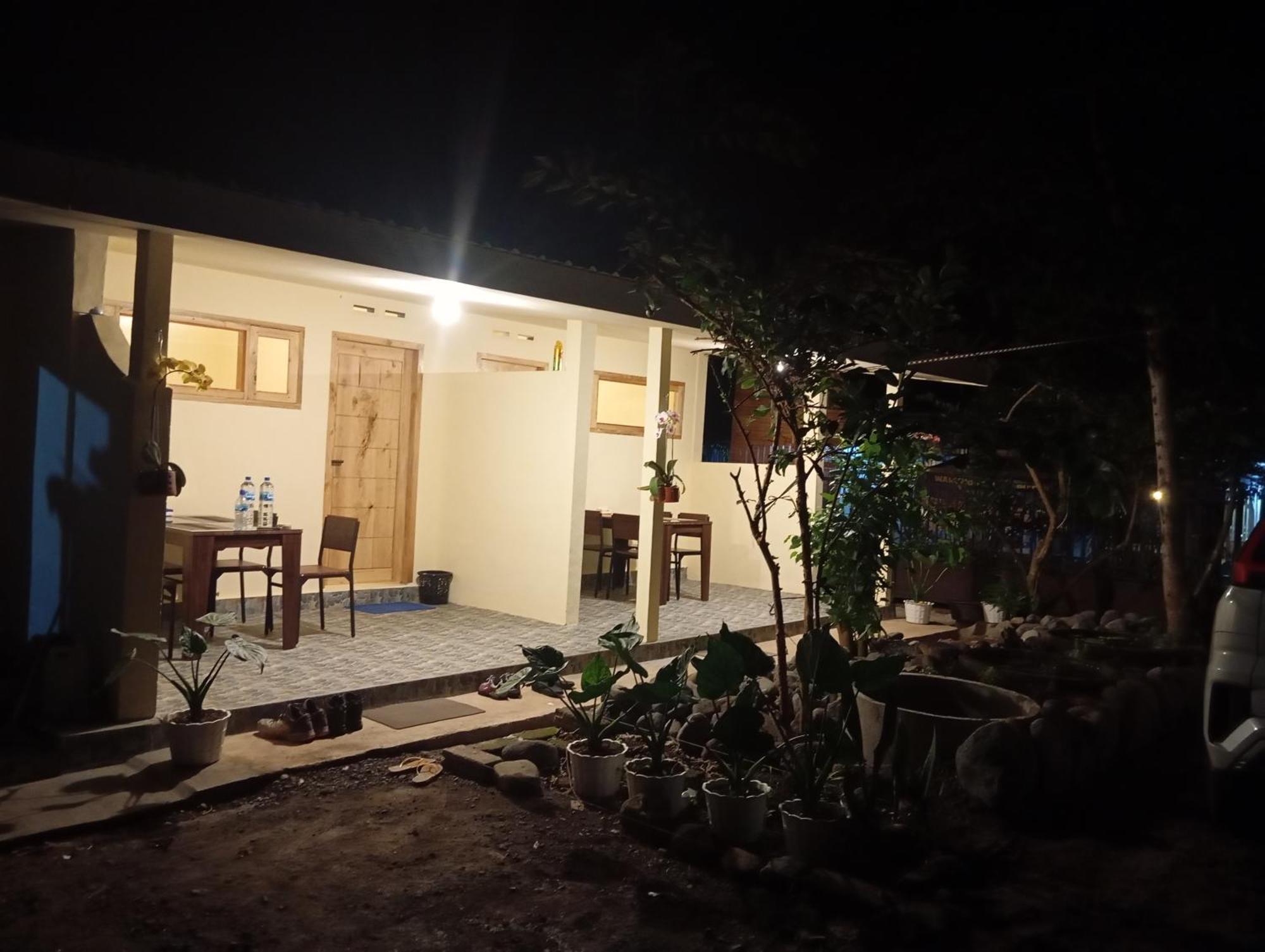 Rumah Kawan Senaru House Of Friend Exteriér fotografie